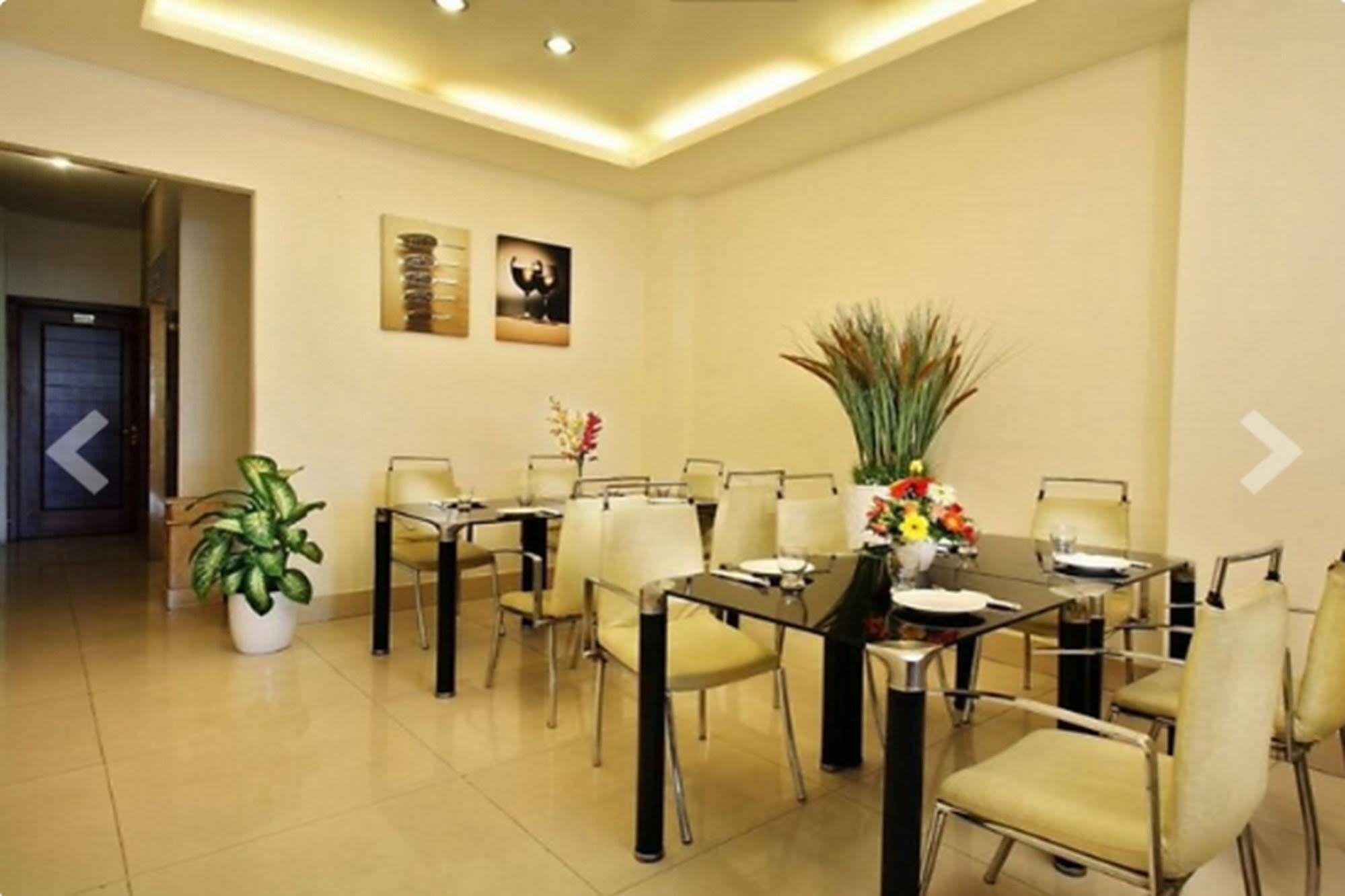 Ben Thanh Market - Hotel Premium Ho Si Minh-város Kültér fotó
